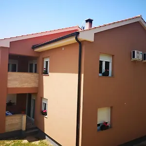 Manda Apartman